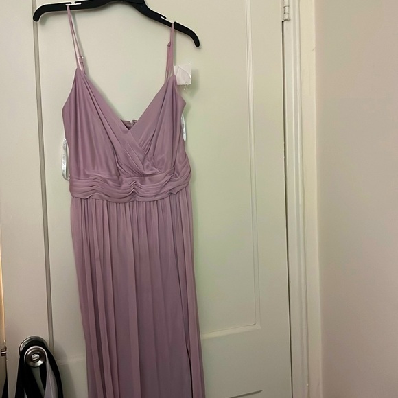 David's Bridal Dresses & Skirts - NWT david's bridal quartz v neck mesh gown with slit size: 14
